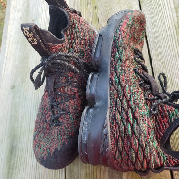 LeBron James "Black History Month" Nike - Picture 6 of 12